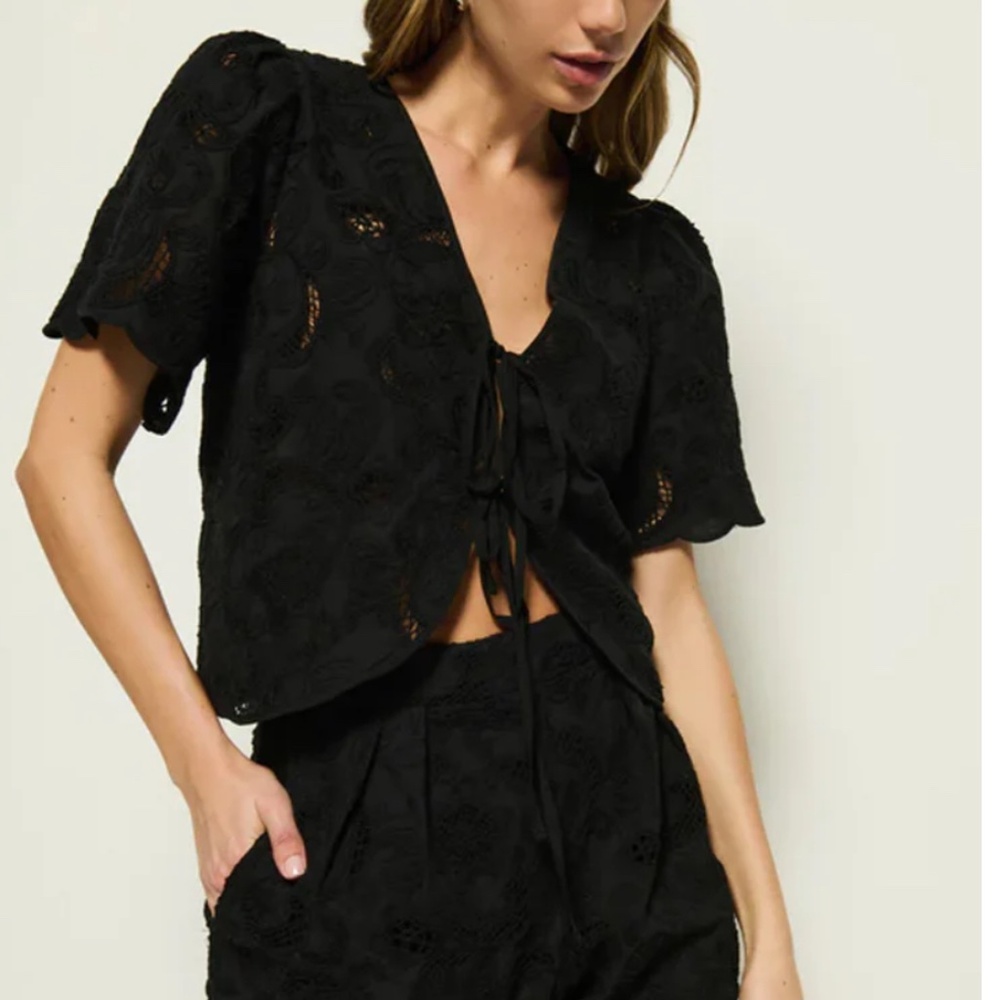 Nation Ltd Roslyn tie top